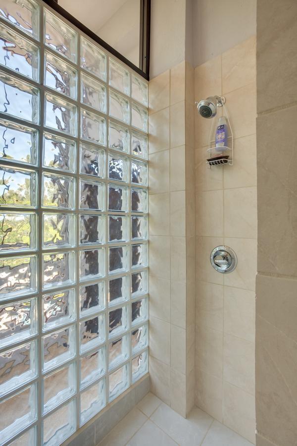 Bayshore Bijou Suites Maya Beach Ngoại thất bức ảnh